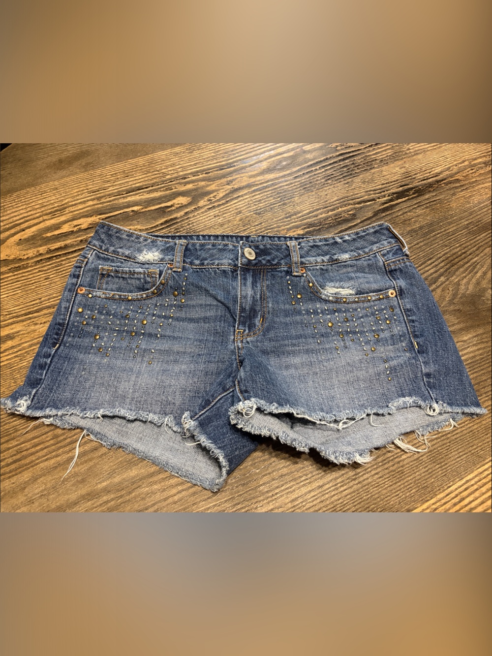 American Eagle Outfitters Blue Studded Frayed Hem Denim Shorts